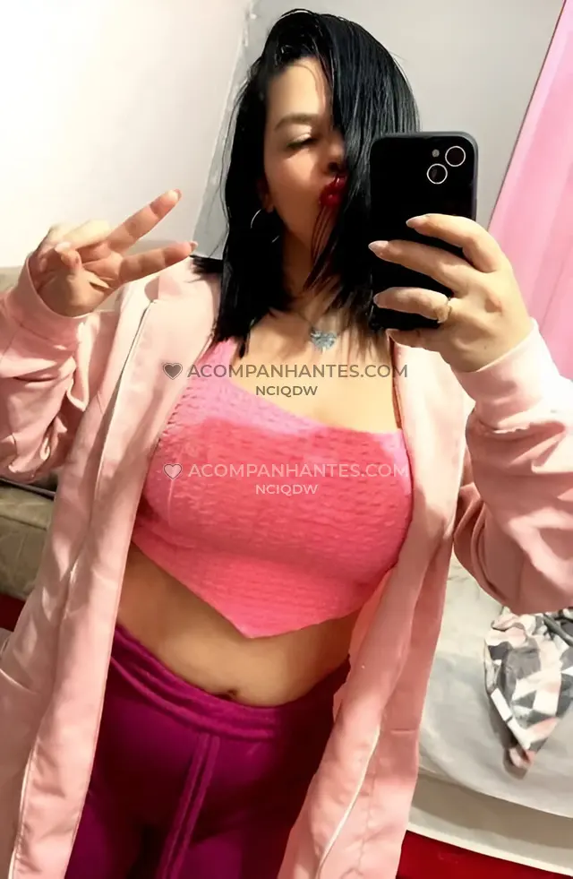 Oi queridos me chamo dai e sou uma massagista de 39 anos muito afectuosa especializada unicamente em dar uma boa massagem tenho certeza de que vai ama...