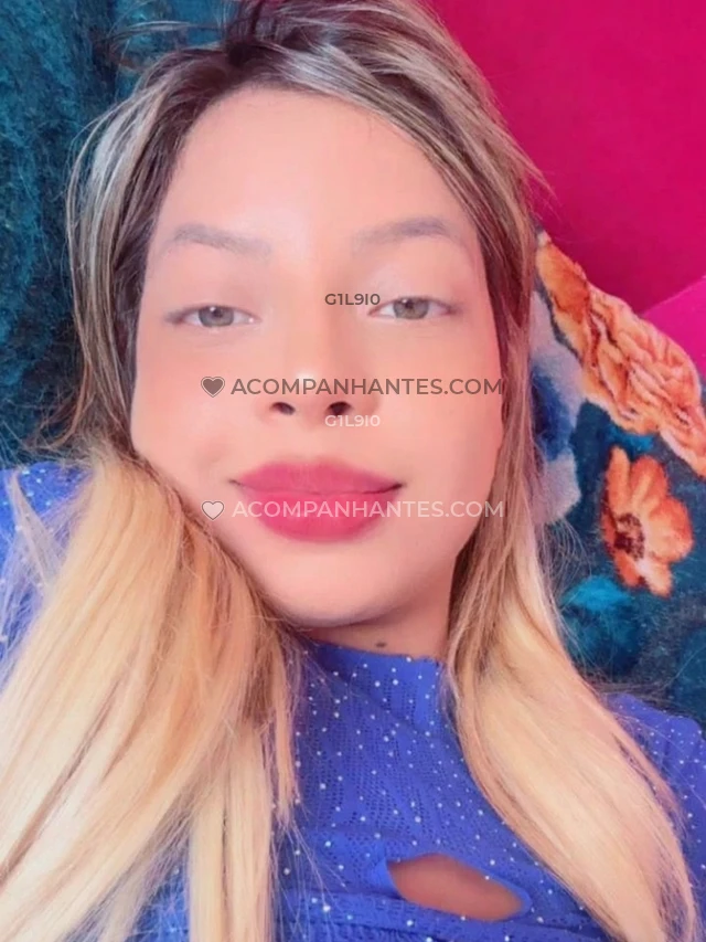 Oi me chamo beatriz e tenho 23 anos de idade nasci em foz do iguacu e nao vejo a hora de encontrar pessoas que desejem compartilhar momentos unicos co...