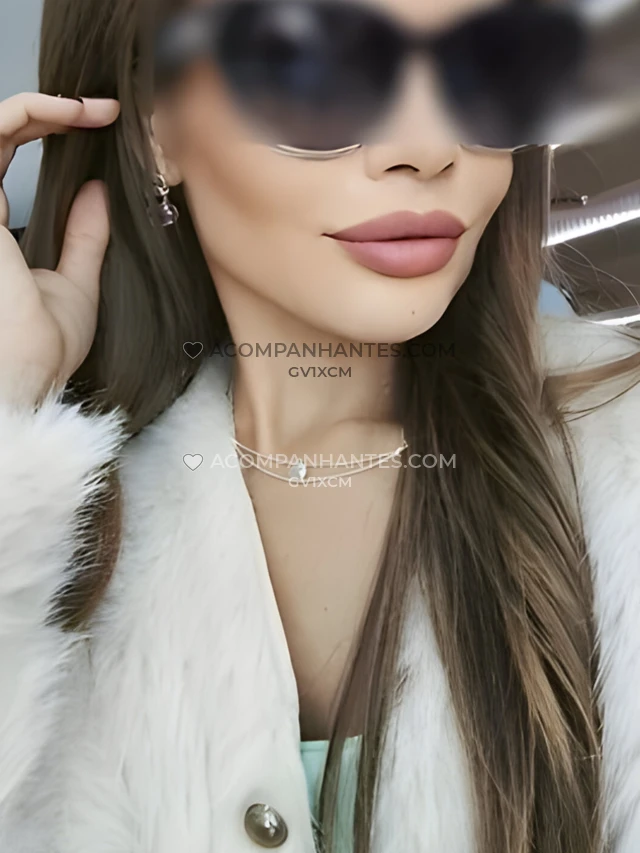 Oi muito prazer meu nome e julia eu trabalho com varias tecnicas de massagens corporais relaxantes proporcionando muitos beneficios para sua saude com...