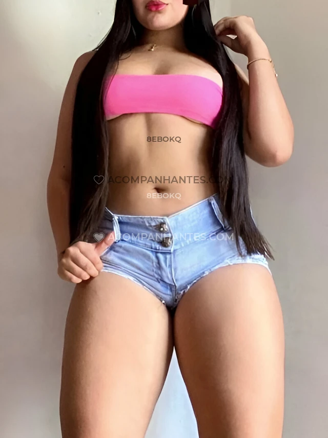 Oi queridos meu nome e gabriela sou uma massagista encantadora educada discreta com pele suave cabelos longos ate o derriere cintura fina seios medios...