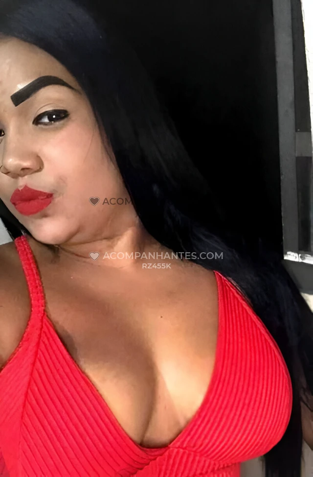 Oi queridos me apresento como emily embora possam me chamar de miiy sou uma acompanhante de 22 anos estilo namoradinha descomplicada na intimidade gar...