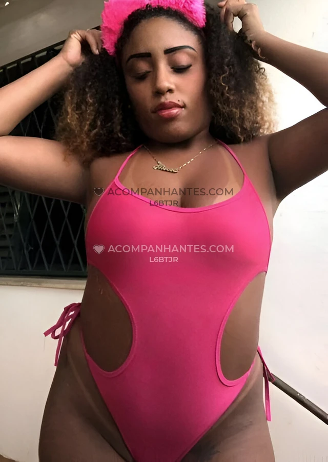 Oi meu nome e alicia delicia tenho 27 anos com um corpo incrivel seios grandes e labios sedutores sou uma mulata escort tao linda quanto nas fotos mas...