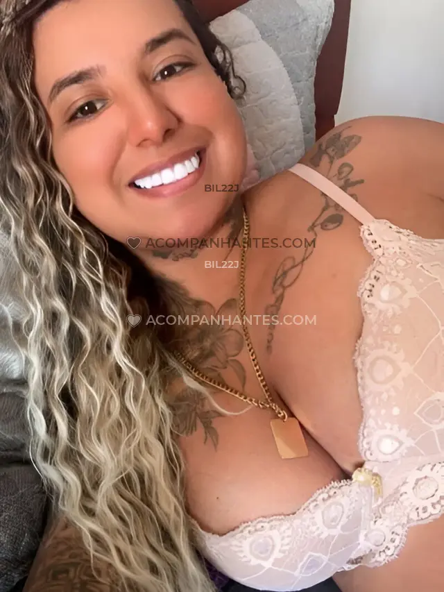 Eu sou a novidade que voces estavam aguardando meu nome e aninha sou uma acompanhante que acabou de chegar na regiao sou muito cuidadosa e adoro conve...