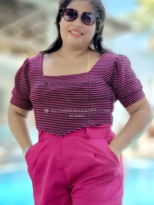 Oi sou uma acompanhante brasileira que vive em manaus com 30 anos de idade minha disponibilidade e entre as 7h e as 18h com horario marcado e peco que...