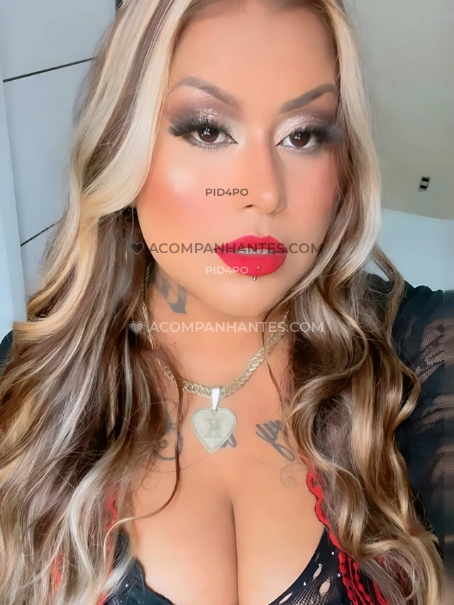 Oi me chamam de boca de veludo sou uma acompanhante brasileira de 30 anos residente em cuiaba sou uma mulher sexy para aqueles que desejam um sexo des...