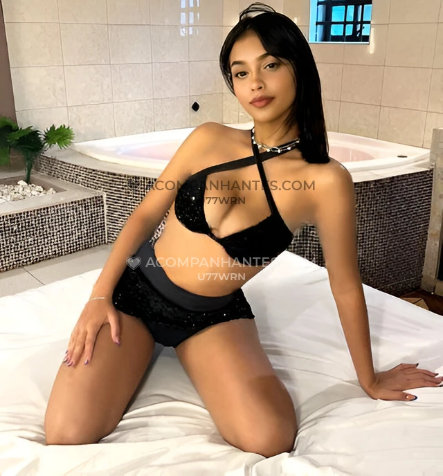 E um prazer meu nome e alana sou uma jovem morena magra e irresistivel desejada para te levar a loucura minha docura e traquinagem disfarcam uma escor...