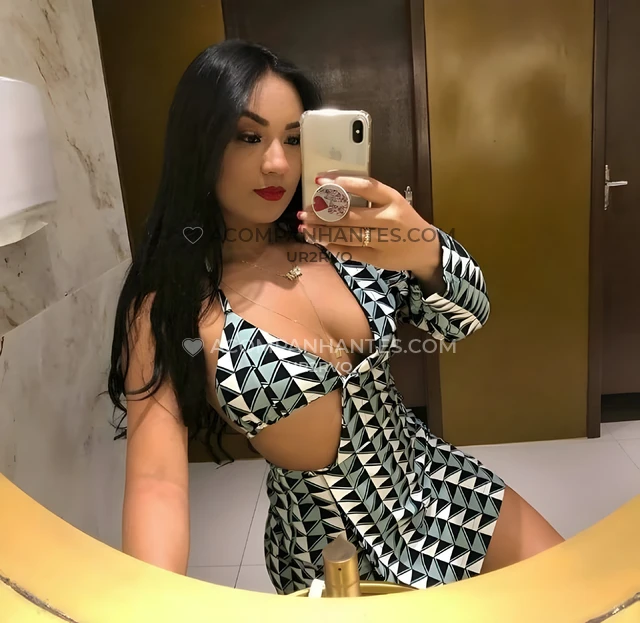 Ola amore tudo bem se estas em busca de uma acompanhante espetacular em todos os sentidos acho que veio ao sitio certo me considero uma menina carinho...