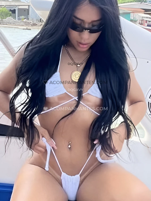Venha ter a oportunidade de conhecer esta belissima acompanhante morena e esbelta exatamente do jeitinho que sempre desejou meu nome e lara tenho 23 a...