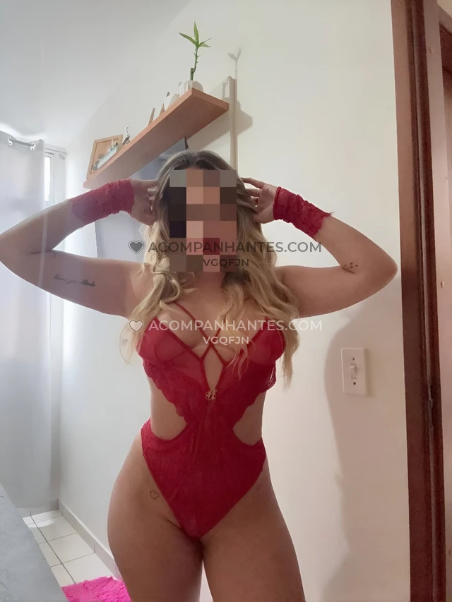 Recebo homens e casais interessados em experiencias ineditas o servico e personalizado ajustado ao que o cliente deseja sou passiva e ativa quando com...