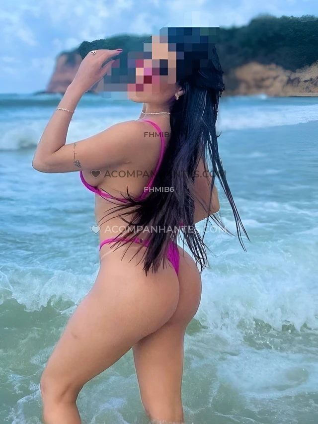 Ola me chamo karen uma acompanhante brasileira de 28 anos destinada a homens de gosto refinado que preferem uma companhia agradavel sem pressa e inten...