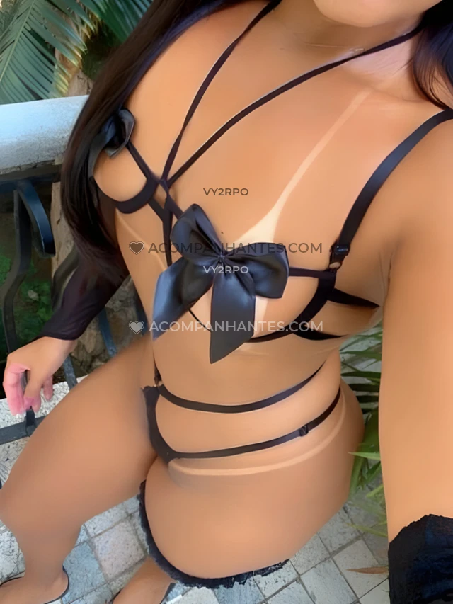 Oi querido meu nome e dany mendes sou uma acompanhante deliciosamente perfumada morena muito educada e a perfeita companhia para cada momento venha de...