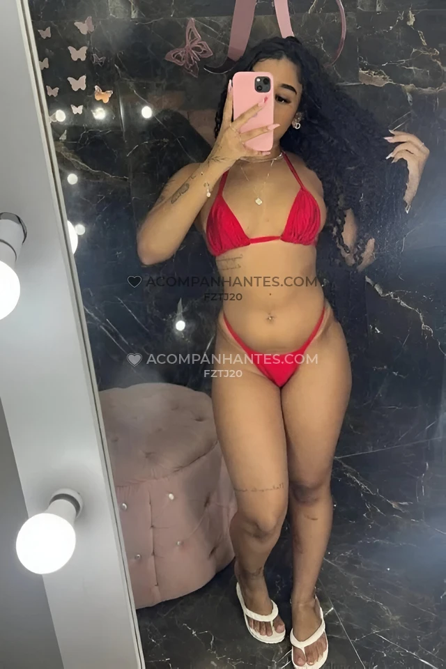 Oi sou a paloma uma brasileira de 20 anos que vive em sao luis e trabalha como acompanhante sou uma morena que adora viver e estou sempre em busca de...