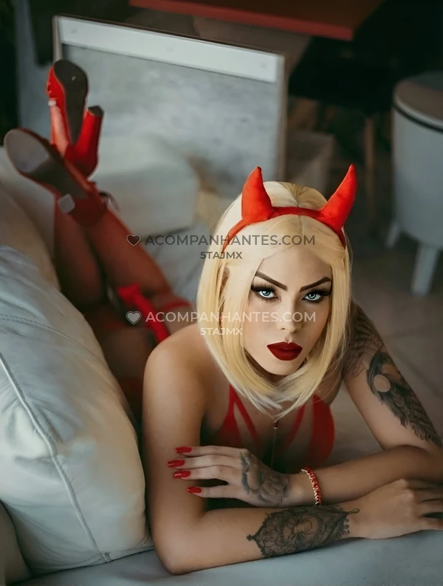 Oi meus queridos tudo bem com voces sou uma garota bem picante e atraente gosto de fazer um oral bem ensalivado e nao me importo de ter sexo anal sou...