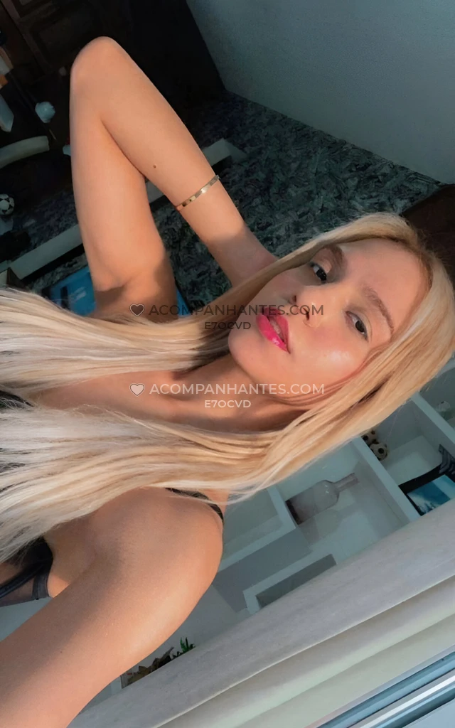 Oi meus queridos sou a nick uma ninfeta branca e carinhosa como namorada sou agradavel sem complicacao cheirosa e bastante ousada na cama completament...