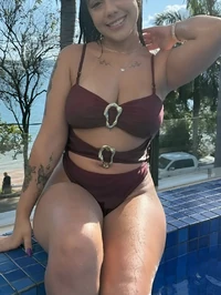 Oi me chamo laura oliveira tenho duas decadas de vida e sou de campinas brasil sou uma escort brasileira esbelta pequena e morena pronta para lhe prop...