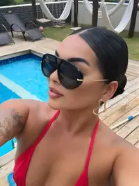 Ola eu sou carol silva tenho 25 anos e sou paulistana sou uma garota de programa brasileira esbelta discreta e atraente sempre pronta para oferecer ex...