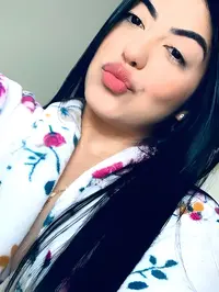 Chamo me leticia uma bela morena de cabelos lisos e longos 20 anos amigavel e bem educada vamos juntos ter um tempo inesquecivel como uma escort compl...