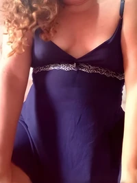 Se voce esta procurando uma companhia maravilhosa encontrou a mulher correta muito prazer meu nome e angelica uma acompanhante de 36 anos para os que...