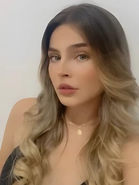Oi me chamo giovana uma garota de companhia brasileira de 19 anos que atende na regiao da bela vista muito proximo a avenida paulista sou uma loira es...