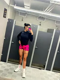 Confira o informe alo querido eu sou tay uma acompanhante extremamente tranquila eu faco sexo oral sem protecao e tambem permito que facam em mim depe...