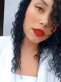Oi queridos me chamo thi uma bela morena profissional em facefuck e no sexo oral sou atenciosa safada e carinhosa estou pronta para agrada los de mane...