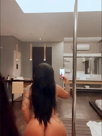 Oi meus amores meu nome e carol uma garota de programa brasileira de 28 anos recem chegada a cidade estou ansiosa para conhecer pessoas novas e lhes p...