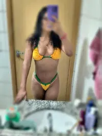 Oi meu nome e viviane pires uma escort brasileira de 25 anos morando no rio de janeiro sou completamente natural sedutora saborosa e atrevida na cama...