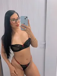 Oi eu me chamo leticia tenho 26 anos e sou uma gaucha quente aromatica cuidadosa e deliciosa estou pronta para proporcionar a melhor experiencia para...