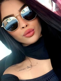 Oi me chamo juliana tenho 24 anos e resido na bela cidade do rio de janeiro no brasil sou uma acompanhante delgada e morena com uma personalidade amig...