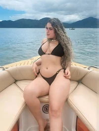 Ola querido sou aline uma garota de programa paraense cheia de desejo mansa doce e muito safadinha tenho cabelos naturalmente cacheados seios generoso...