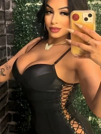 Oi queridos meu nome e anitta e agradeco imensamente por visitarem meu perfil sou nova como acompanhante na sua cidade sou morena com implantes de sil...