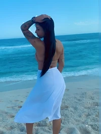 Oi me chamo gabby e sou uma brasileira que oferece companhia tenho pos graduacao em sexologia e sou massoterapeuta vivo no rio de janeiro e tenho 38 a...