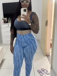 Tatuada e morena estou pronta para proporcionar prazer sou uma morena educada e atraente atendo em hoteis e aceito pagamento por cartao de credito ou...