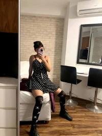 Sou originaria do amazonas possuo um sotaque distinto corpo esbelto e bem definido jovem e delicada trabalho como acompanhante de alto padrao totalmen...