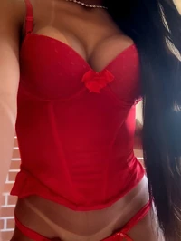 Encantado meu nome e fabi e sou uma escort mulata com caracteristicas exoticas curvas atraentes e uma presenca indescritivel so atendo homens seletivo...