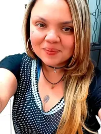 Oi querido eu sou tati souza uma acompanhante morena rabuda e bem pequena uma delicia que voce precisa conhecer o mais rapido possivel eu falo ingles...