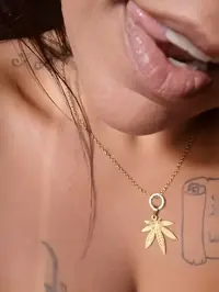 Oi me chamo bruna sou morena meiga e bastante fogosa ofereco um atendimento de alta qualidade deixando todos os que frequentam extremamente satisfeito...
