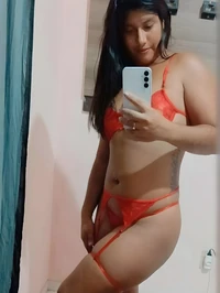 Ola me chamo cris barcelos uma mistura de linda gostosa e atrevida na proporcao perfeita sou do tipo namoradinha porem com a atitude de alguem que sab...