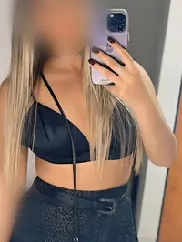 Ola querido chamo me thais tenho 26 anos e sou uma trabalhadora do prazer que ama dar e receber sempre dou o meu maximo e faco isso com toques muito t...