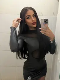 Ola chamo me larissa noir tenho 23 anos sou uma acompanhante brasileira e resido em sao paulo descrevo me como uma bonita mulher morena esbelta e alta...