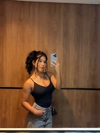 Faca contato apenas se for realmente convidar meu nome e loren estou visitando a cidade sou uma acompanhante de luxo sedutora gosto muito de boa compa...