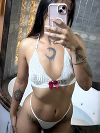 Oi sou a luna soft uma morena ninfetinha e magra do programa com seios pequenos naturais e uma grande retaguarda meu servico e integral sem pressa e s...