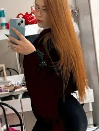 Oi queridos espero que voces estejam otimos contudo com certeza ficarao ainda melhor depois de uma horinha comigo me chamo lara foxx uma acompanhante...