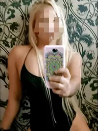 Oi meu nome e sophia uma ex atriz porno que agora e uma acompanhante de alto padrao depois de me encontrar suas noites nao serao mais as mesmas sou de...