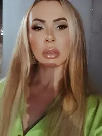 E um prazer recebe lo aqui meu nome e gabriella sabatini uma encantadora escort de 30 anos de corpo delicado e pele clara sou uma bela loira magra com...