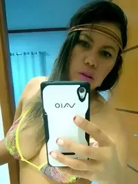 Oi querido sinta se calorosamente acolhido no meu anuncio meu nome e mel e sou especialista em massagens como massoterapeuta tantrica permita que seus...