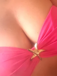 Ola meu nome e gabriela guerra sou uma garota de programa liberal e discreta dedicada a voce que deseja uma excelente companhia sem restricoes para o...