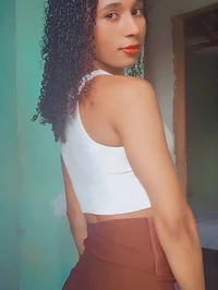 Entre em contato comigo e descubra todos os detalhes estou pronta para te conquistar e te levar ao limite venha viver essa paixao