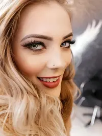 Oi meu nome e barbara uma acompanhante gaucha encantadora e nova aqui na cidade totalmente pronta para te seduzir com minha docilidade delicadeza e en...
