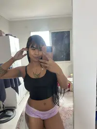 Meu nome e sereya lima uma morena jambo de 22 anos com pele suave e corpo completamente natural nascida no espirito santo mas com uma forte ligacao co...